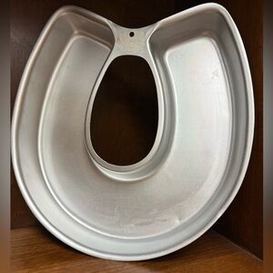 Vintage Wilton Horseshoe Cake Pan Baking Kitchen Birthday Western Party